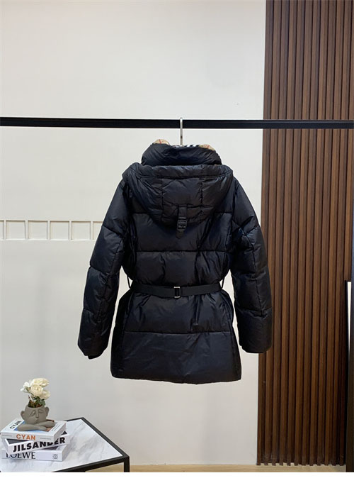 Burberry 버버리 90 트렌치 벨트 패딩 다운 자켓 레플리카 7번 이미지 - 의류 | 세미샵 레플리카 사이트