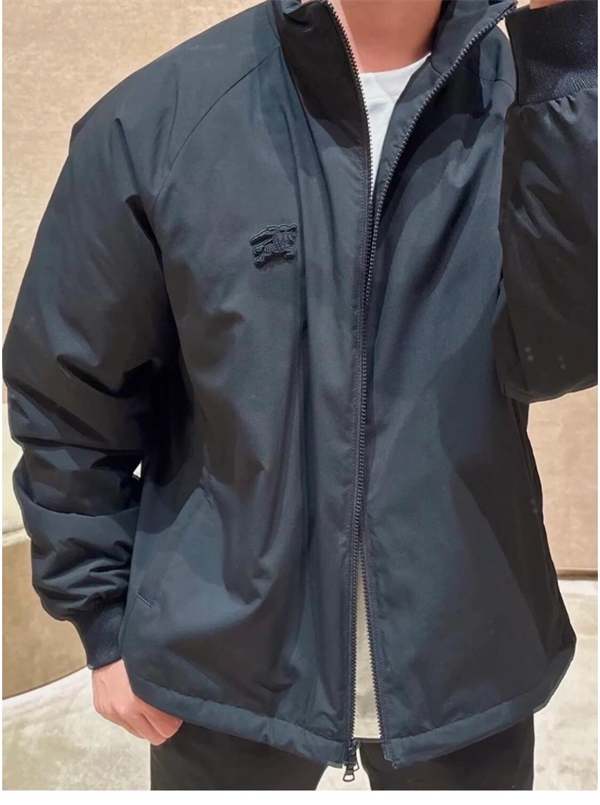 Burberry 버버리 Pailton 패커블 후드 다운 패딩 자켓 레플리카 3번 이미지 - 의류 | 세미샵 레플리카 사이트