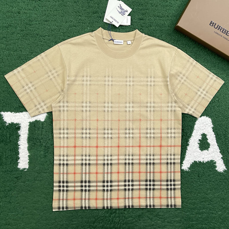 버버리 버버리 그라데이션 체크 코튼 티셔츠 레플리카 1번 이미지 - 의류 | 세미샵 레플리카 사이트