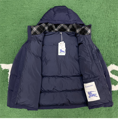 Burberry 버버리 디태처블 슬리브 나일론 비드포드 퍼퍼 자켓 2컬러 레플리카 16번 이미지 - 의류 | 세미샵 레플리카 사이트