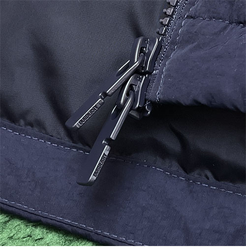 Burberry 버버리 디태처블 슬리브 나일론 비드포드 퍼퍼 자켓 2컬러 레플리카 19번 이미지 - 의류 | 세미샵 레플리카 사이트