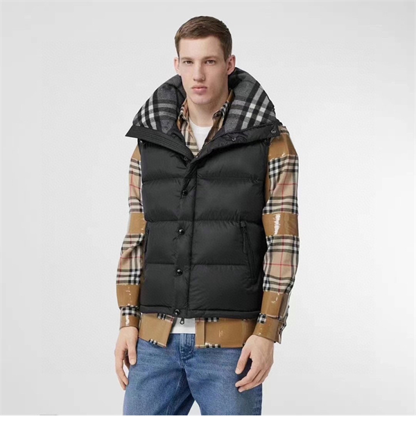 Burberry 버버리 록웰 디태처블 후드 푸퍼 패딩 자켓 레플리카 5번 이미지 - 의류 | 세미샵 레플리카 사이트