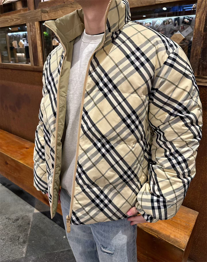 버버리 버버리 리버시블 다운 패딩 자켓 레플리카 14번 이미지 - 의류 | 세미샵 레플리카 사이트