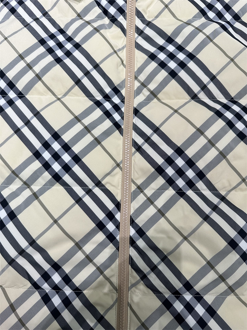 버버리 버버리 리버시블 다운 패딩 자켓 레플리카 21번 이미지 - 의류 | 세미샵 레플리카 사이트