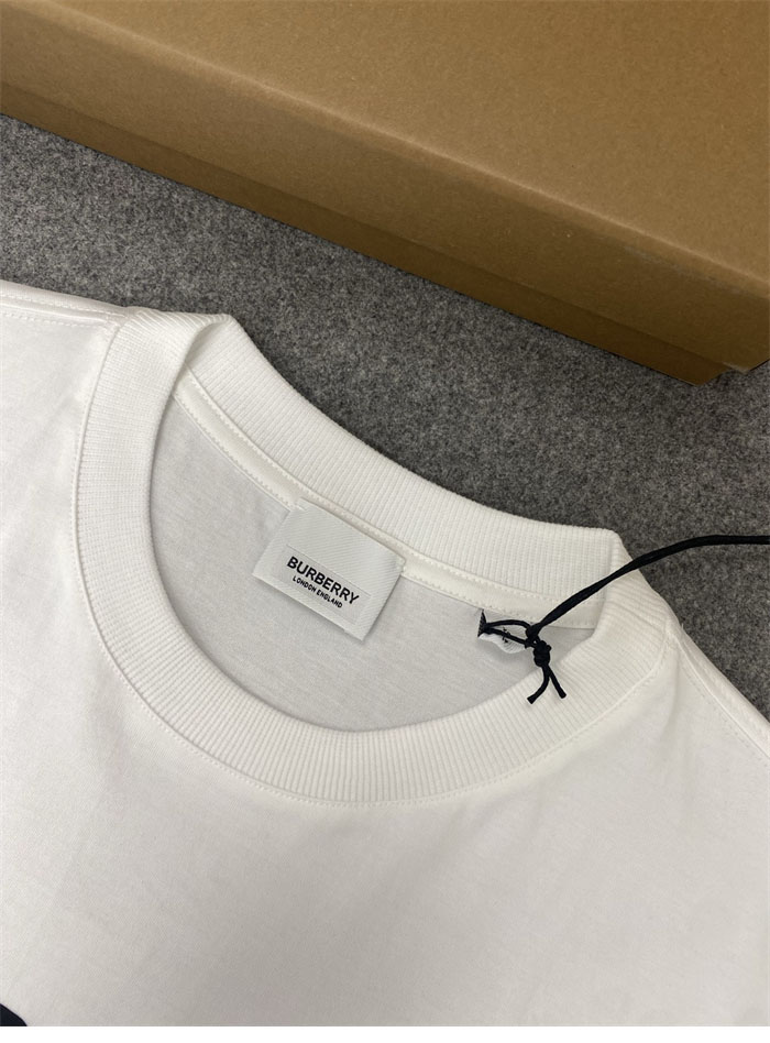 버버리 버버리 코튼 로고 반팔 티셔츠 레플리카 7번 이미지 - 의류 | 세미샵 레플리카 사이트