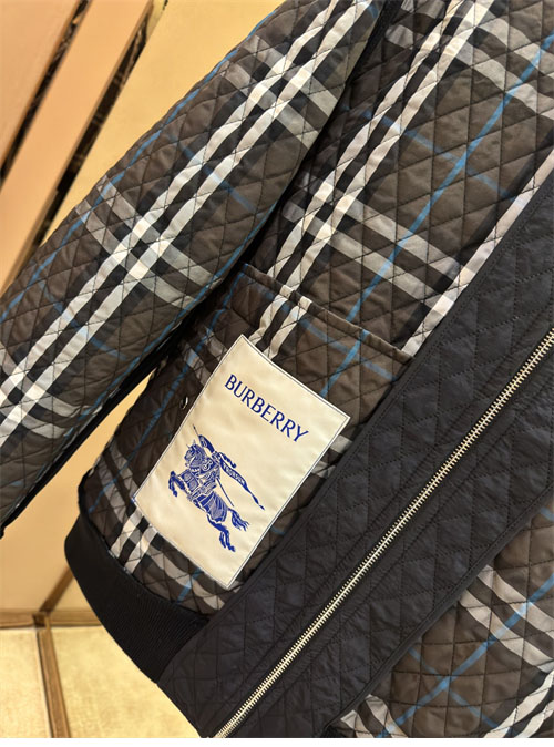 Burberry 버버리 퀼팅 나일론 봄버 자켓 레플리카 30번 이미지 - 의류 | 세미샵 레플리카 사이트
