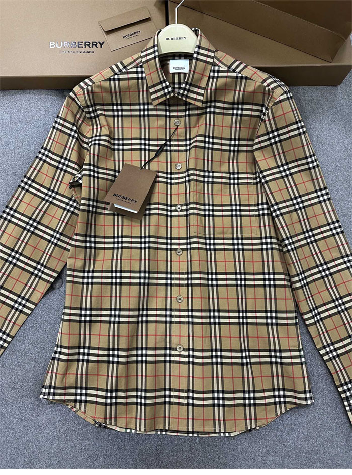 Burberry 버버리 클래식 체크 코튼 포플린 셔츠 레플리카 4번 이미지 - 의류 | 세미샵 레플리카 사이트