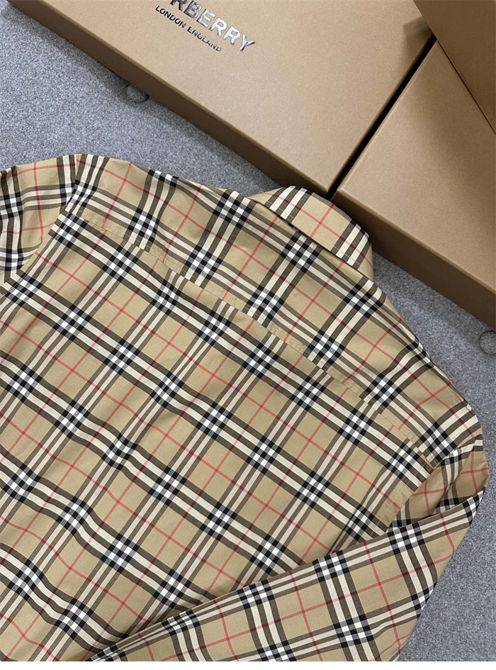 Burberry 버버리 클래식 체크 코튼 포플린 셔츠 레플리카 10번 이미지 - 의류 | 세미샵 레플리카 사이트