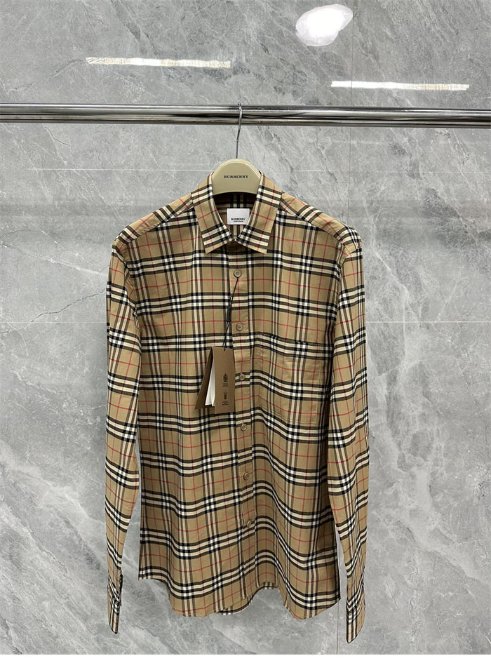 Burberry 버버리 클래식 체크 코튼 포플린 셔츠 레플리카 21번 이미지 - 의류 | 세미샵 레플리카 사이트