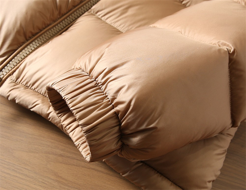 버버리 버버리 후드 다운 푸퍼 자켓 레플리카 5번 이미지 - 의류 | 세미샵 레플리카 사이트