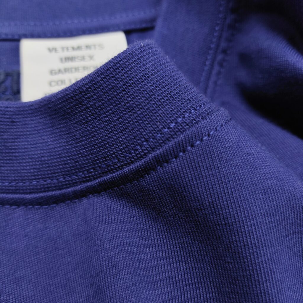 베트멍 24SS CAMPAIGN 로고 반팔 티셔츠 블루 - 상세 이미지