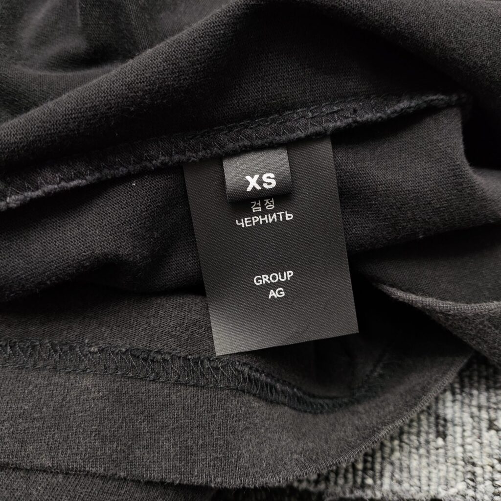 베트멍 24SS SPRING WATER 로고 반팔 티셔츠 블랙 - 상세 이미지