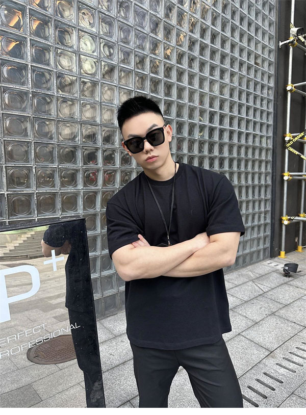 생로랑 CASSANDRE 피케 반팔 티셔츠（세븐） - 상세 이미지