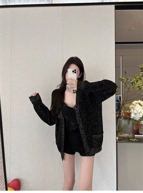 생로랑 YSL 로고 V넥 니트 가디건（세븐） - 상세 이미지