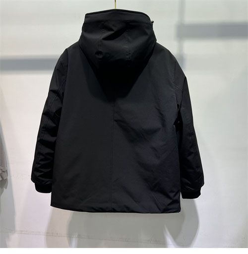 Stone Island 스톤아일랜드 마이크로 트윌 프리마로프트 후드 자켓 레플리카 4번 이미지 - 의류 | 세미샵 레플리카 사이트