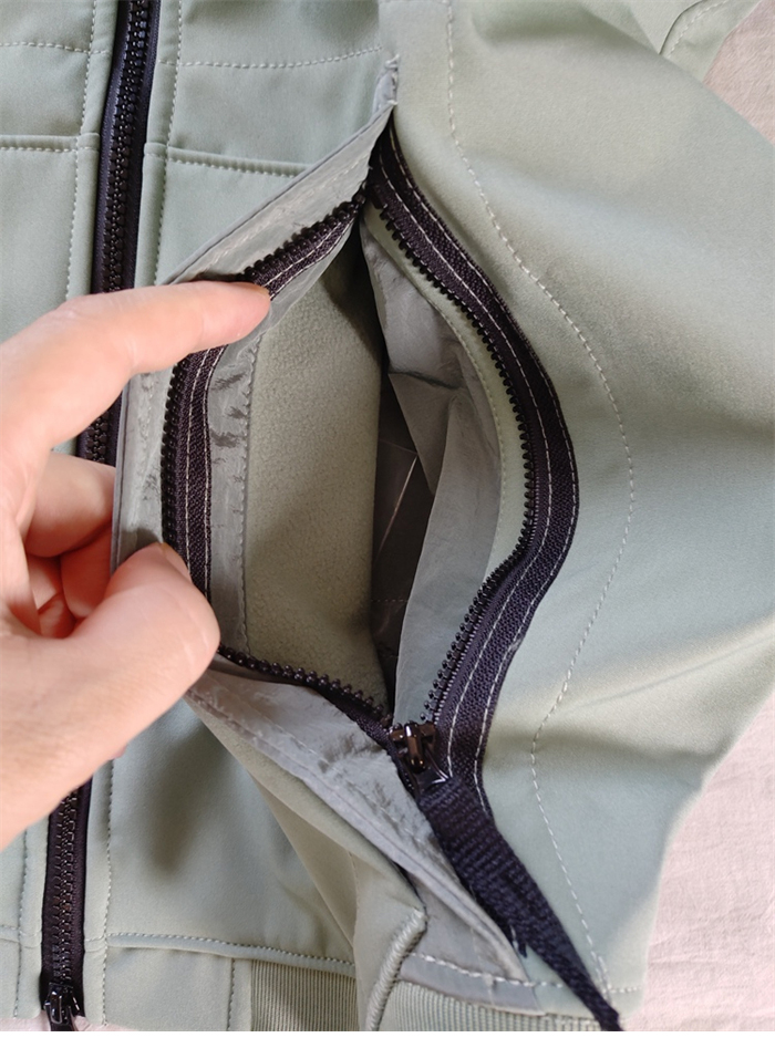 Stone Island 스톤아일랜드 소프트 쉘-R 자켓 Q0122 레플리카 7번 이미지 - 의류 | 세미샵 레플리카 사이트