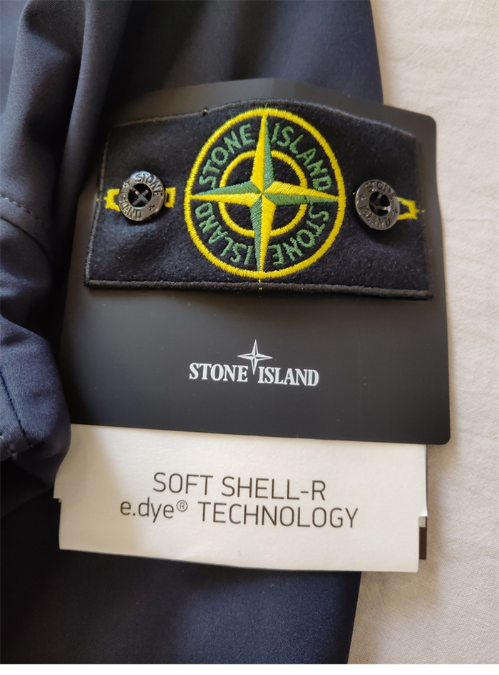 Stone Island 스톤아일랜드 소프트 쉘-R 자켓 Q0122 레플리카 21번 이미지 - 의류 | 세미샵 레플리카 사이트