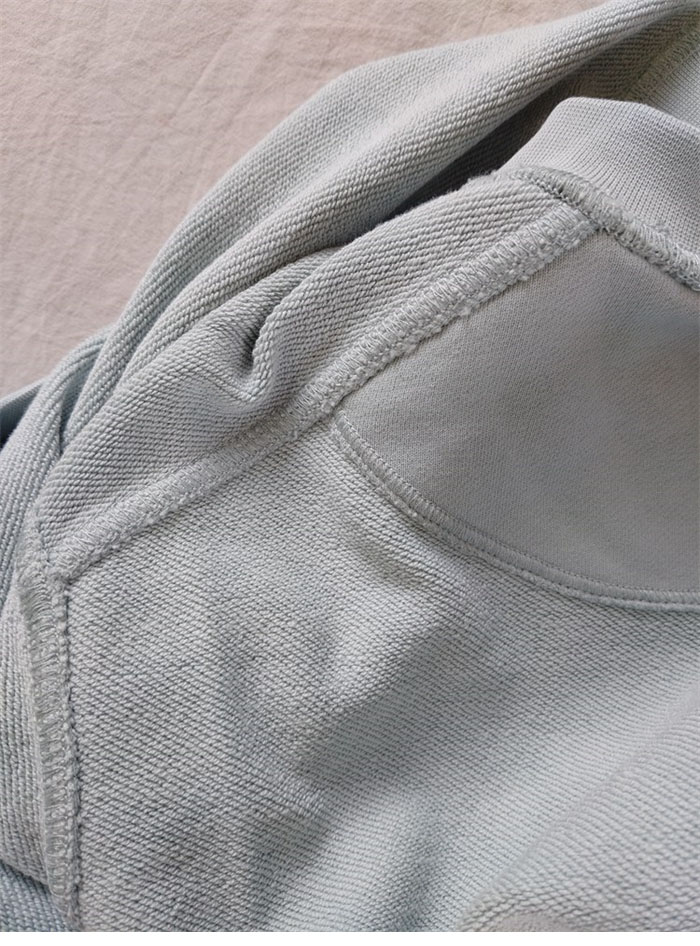 Stone Island 스톤아일랜드 크루넥 스웨트셔츠 맨투맨 63051 레플리카 13번 이미지 - 의류 | 세미샵 레플리카 사이트