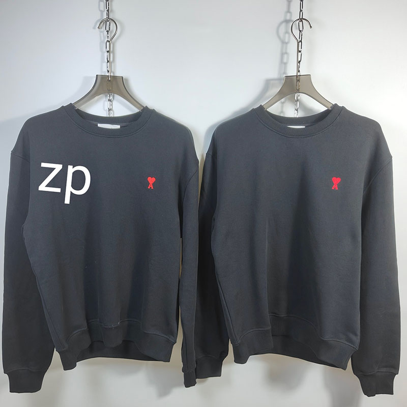 아미 24FW 스몰 하트 로고 맨투맨 블랙