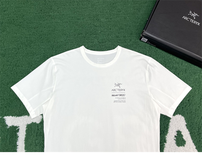 Arc Teryx 아크테릭스 Captive Legend 레터링 반팔 티셔츠 레플리카 17번 이미지 - 의류 | 세미샵 레플리카 사이트