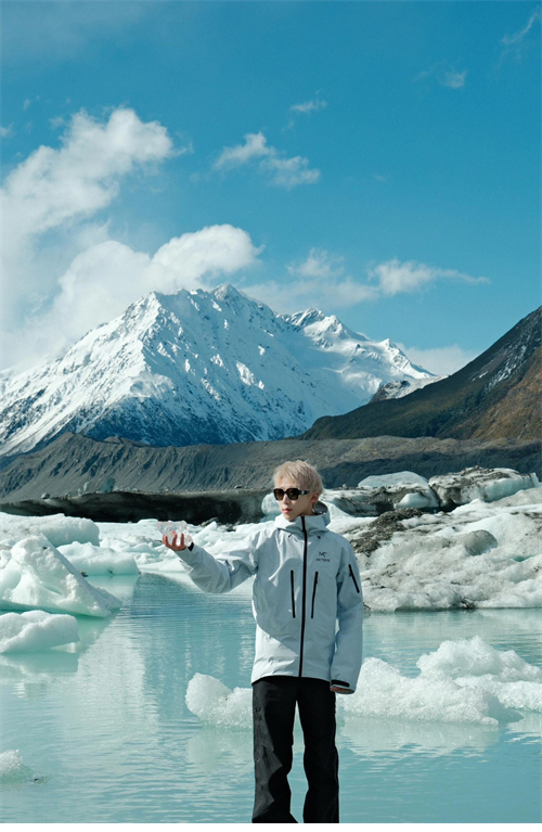 Arc Teryx 아크테릭스 알파 SV 자켓 고어택스 프로 5컬러 레플리카 33번 이미지 - 의류 | 세미샵 레플리카 사이트