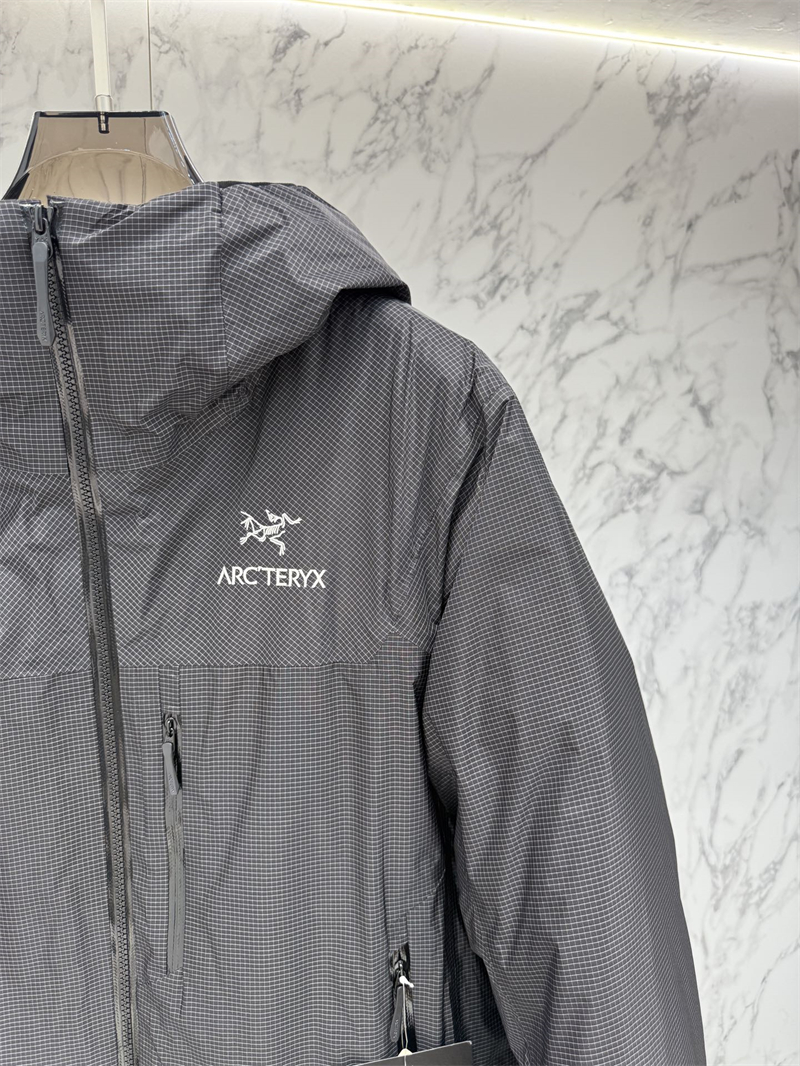Arc Teryx 아크테릭스 패딩 알파 파카 레플리카 9번 이미지 - 의류 | 세미샵 레플리카 사이트