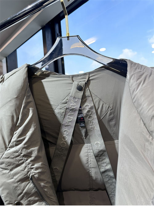 Canada Goose 캐나다구스 Rhoda 다운 패딩 코트 레플리카 20번 이미지 - 의류 | 세미샵 레플리카 사이트