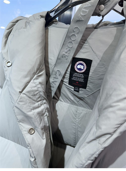 Canada Goose 캐나다구스 Rhoda 다운 패딩 코트 레플리카 28번 이미지 - 의류 | 세미샵 레플리카 사이트