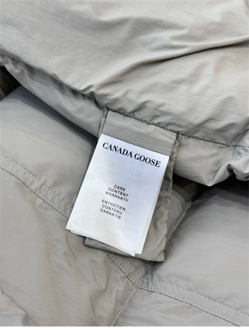Canada Goose 캐나다구스 Rhoda 다운 패딩 코트 레플리카 29번 이미지 - 의류 | 세미샵 레플리카 사이트
