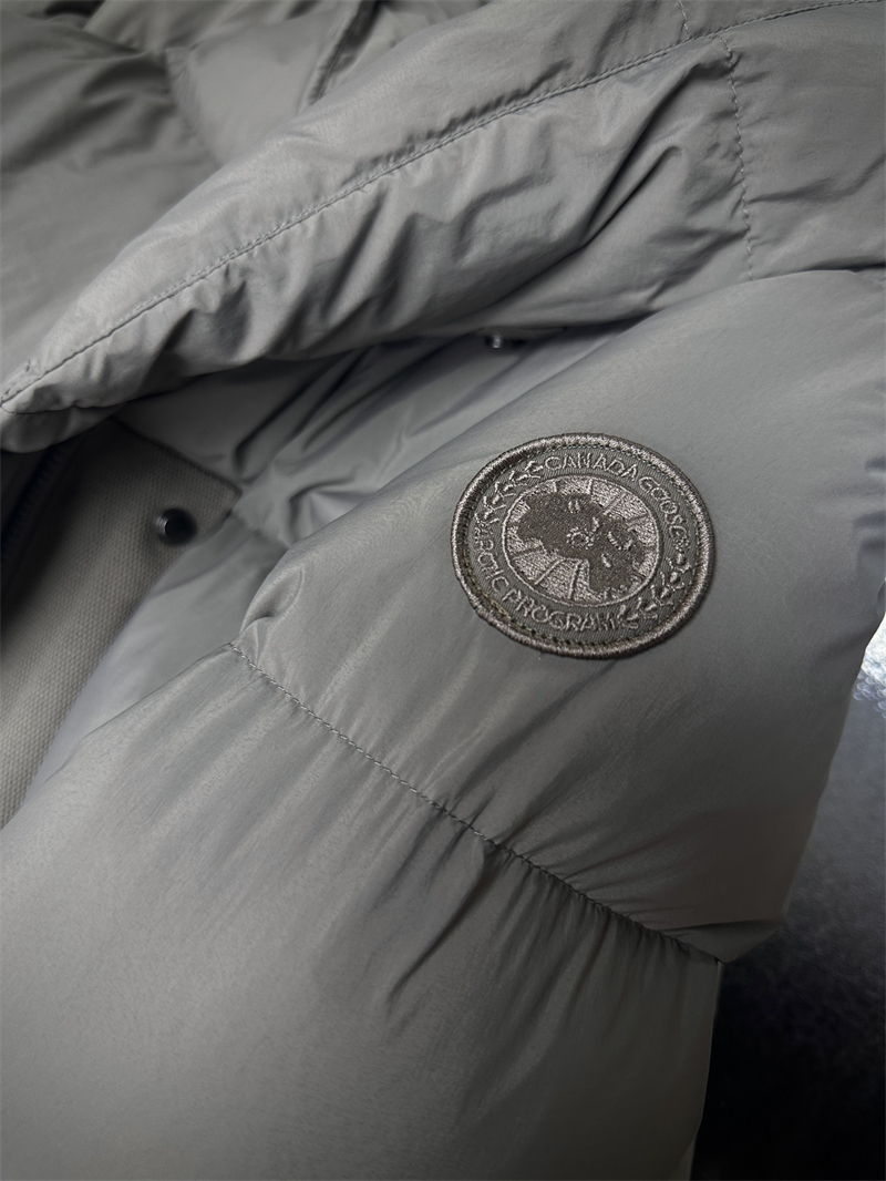 Canada Goose 캐나다구스 Rhoda 로다 숏 다운 패딩 자켓 레플리카 9번 이미지 - 의류 | 세미샵 레플리카 사이트