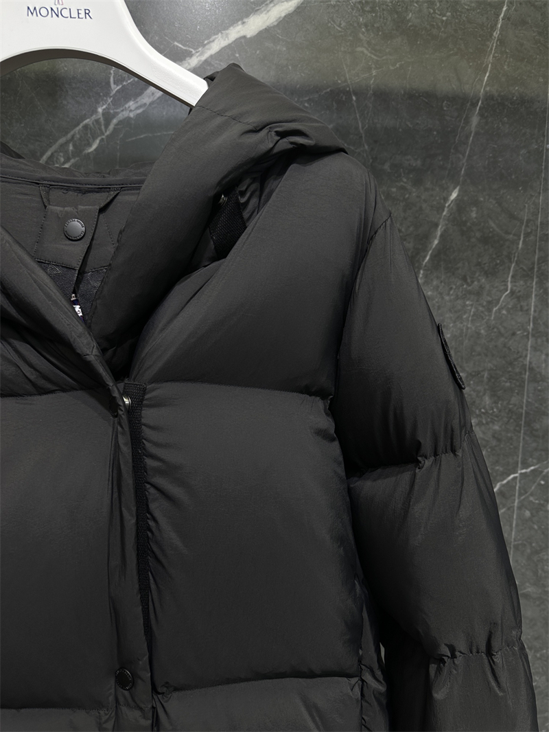 Canada Goose 캐나다구스 Rhoda 로다 숏 다운 패딩 자켓 레플리카 11번 이미지 - 의류 | 세미샵 레플리카 사이트