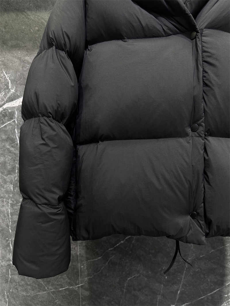 Canada Goose 캐나다구스 Rhoda 로다 숏 다운 패딩 자켓 레플리카 12번 이미지 - 의류 | 세미샵 레플리카 사이트