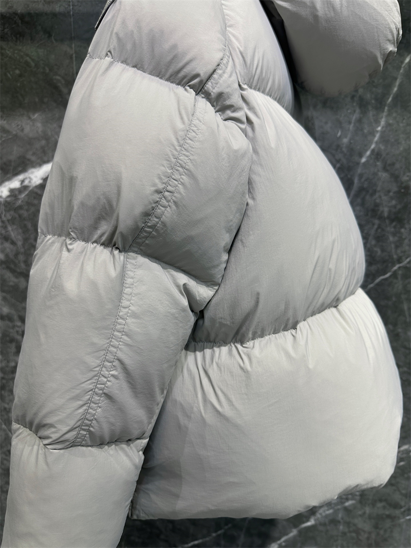 Canada Goose 캐나다구스 Rhoda 로다 숏 다운 패딩 자켓 레플리카 21번 이미지 - 의류 | 세미샵 레플리카 사이트