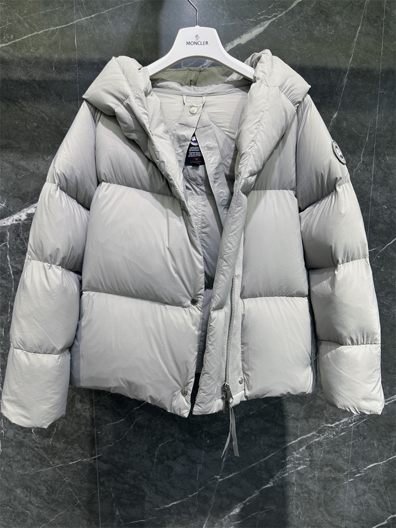 Canada Goose 캐나다구스 Rhoda 로다 숏 다운 패딩 자켓 레플리카 22번 이미지 - 의류 | 세미샵 레플리카 사이트