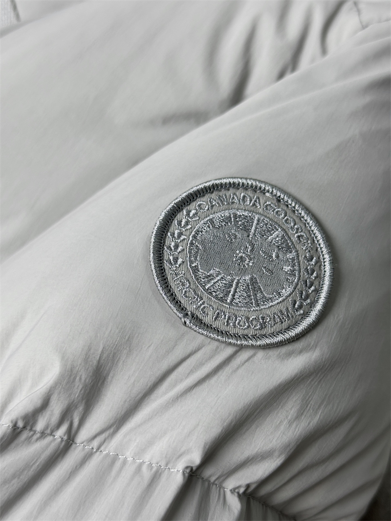 Canada Goose 캐나다구스 Rhoda 로다 숏 다운 패딩 자켓 레플리카 23번 이미지 - 의류 | 세미샵 레플리카 사이트