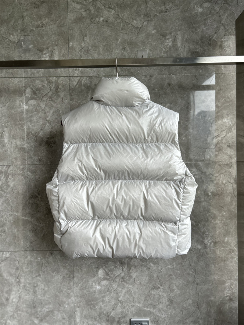 캐나다구스 캐나다구스 사이프러스 다운 패딩 베스트 레플리카 15번 이미지 - 의류 | 세미샵 레플리카 사이트