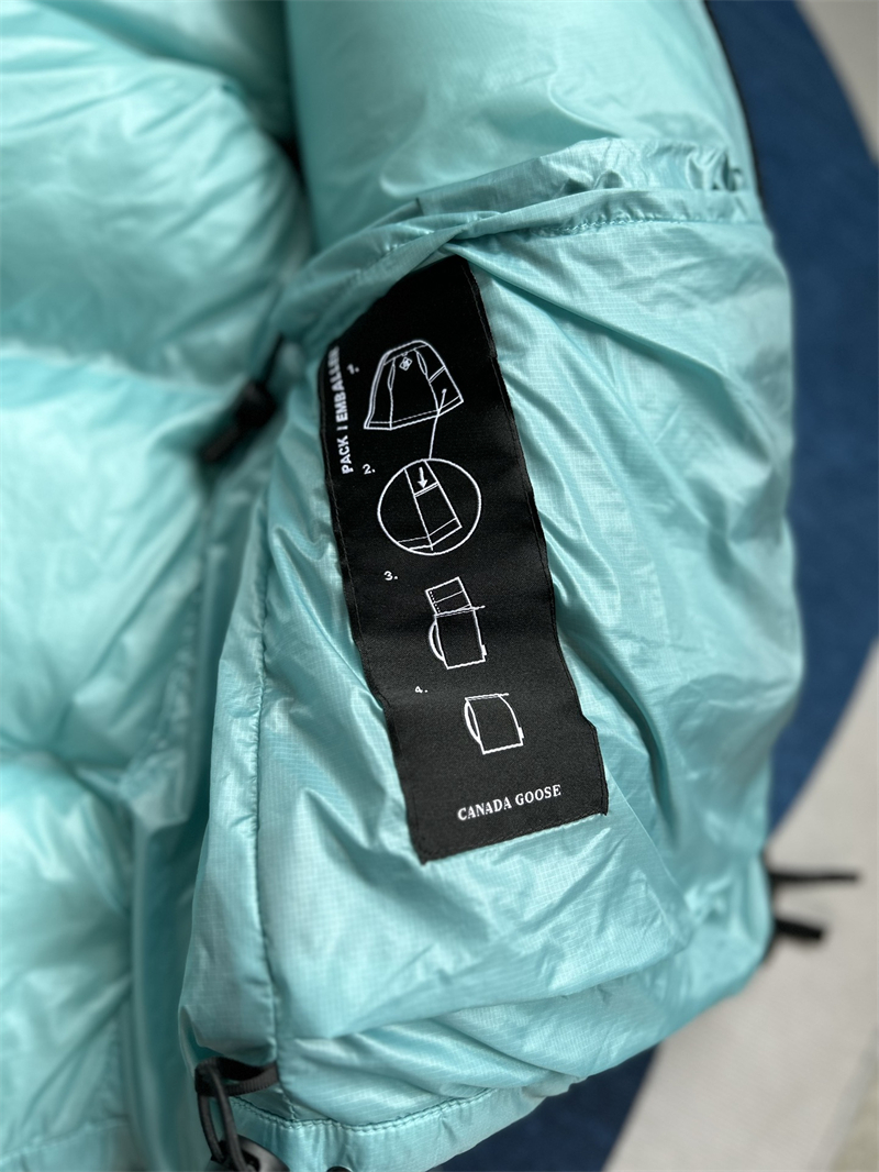 캐나다구스 캐나다구스 사이프러스 다운 패딩 베스트 레플리카 3번 이미지 - 의류 | 세미샵 레플리카 사이트