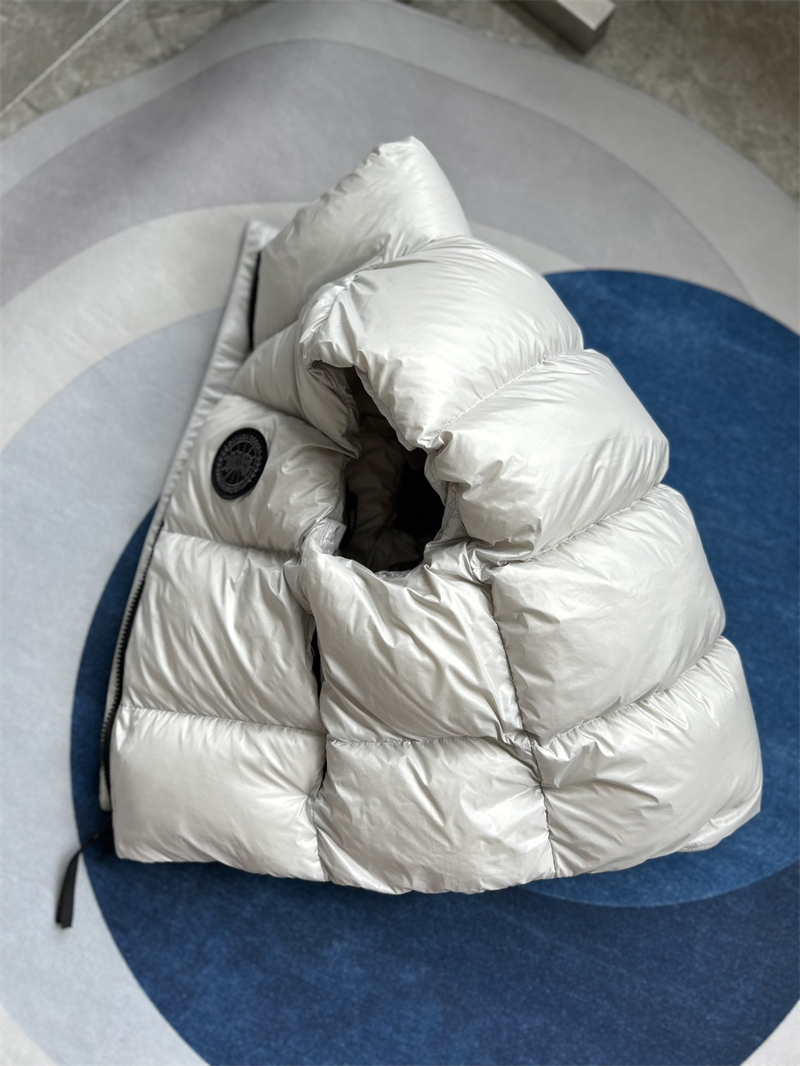 캐나다구스 캐나다구스 사이프러스 다운 패딩 베스트 레플리카 4번 이미지 - 의류 | 세미샵 레플리카 사이트