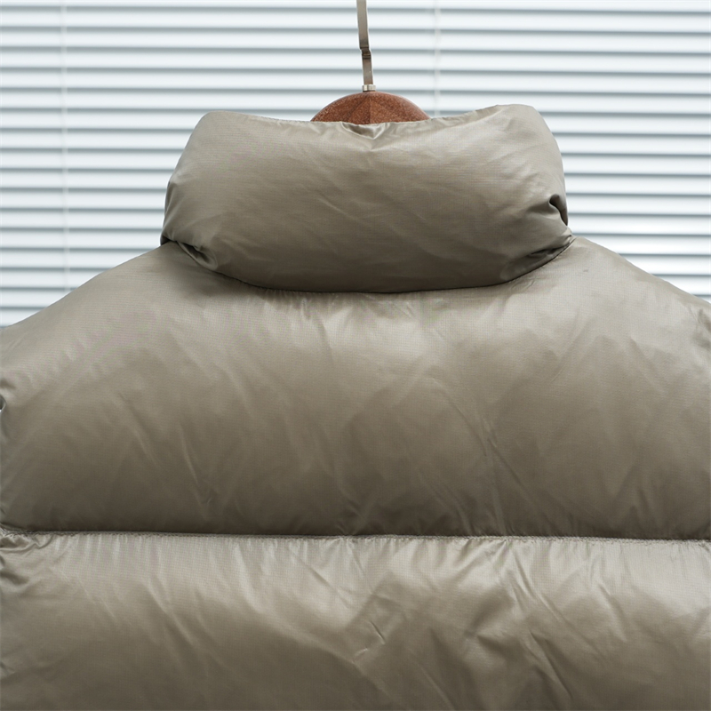 캐나다구스 캐나다구스 크로프톤 다운 패딩 베스트 레플리카 3번 이미지 - 의류 | 세미샵 레플리카 사이트