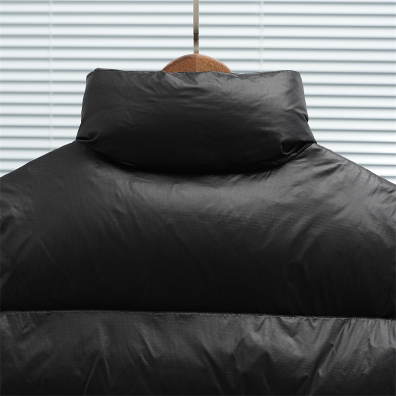 캐나다구스 캐나다구스 크로프톤 다운 패딩 베스트 레플리카 25번 이미지 - 의류 | 세미샵 레플리카 사이트