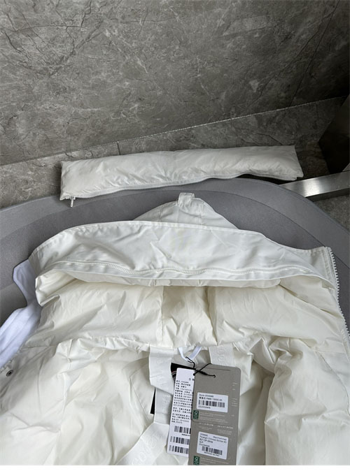 Canada Goose 캐나다구스 패러다임 칠리왁 봄버 자켓 레플리카 10번 이미지 - 의류 | 세미샵 레플리카 사이트