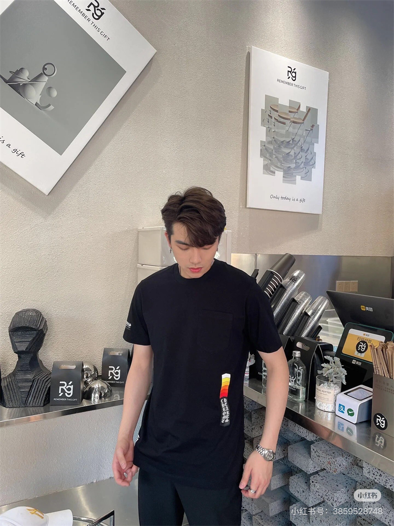 크롬하츠 헐리우드 그라데이션 로고 반팔 티셔츠（세븐） - 상세 이미지