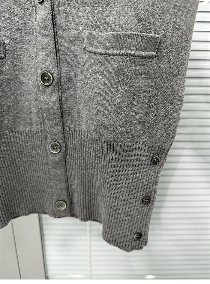 Thom Browne 톰브라운 4-Bar 사선완장 여성용 가디건 레플리카 24번 이미지 - 의류 | 세미샵 레플리카 사이트