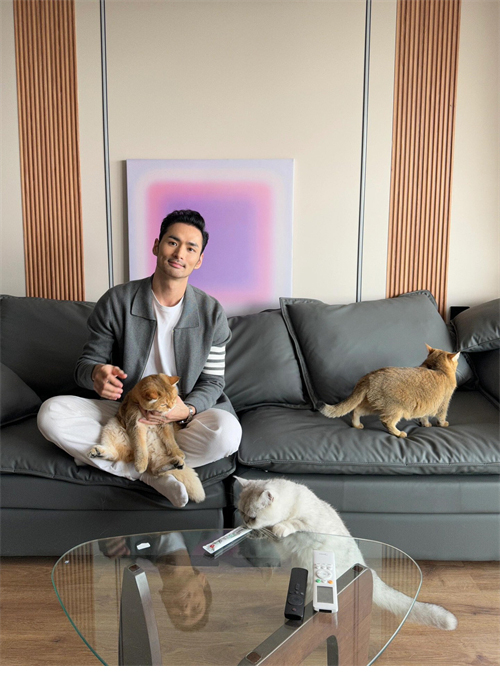 Thom Browne 톰브라운 사선완장 4-Bar 메리노 울 니트 카라 집업 레플리카 22번 이미지 - 의류 | 세미샵 레플리카 사이트