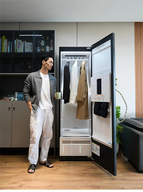 Thom Browne 톰브라운 사선완장 4-Bar 메리노 울 니트 카라 집업 레플리카 23번 이미지 - 의류 | 세미샵 레플리카 사이트