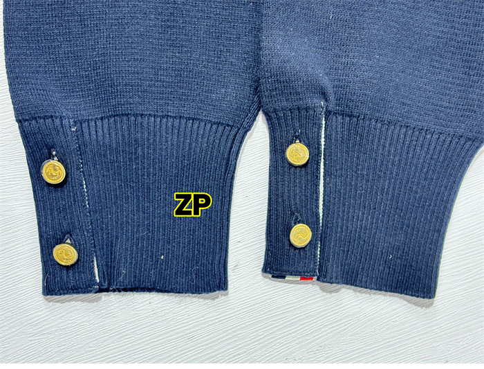 Thom Browne 톰브라운 사선완장 밀라노 스티치 코튼 크레이프 가디건 레플리카 18번 이미지 - 의류 | 세미샵 레플리카 사이트