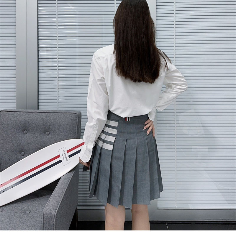 Thom Browne 톰브라운 포플린 히든 삼선 클래식 셔츠 레플리카 3번 이미지 - 의류 | 세미샵 레플리카 사이트