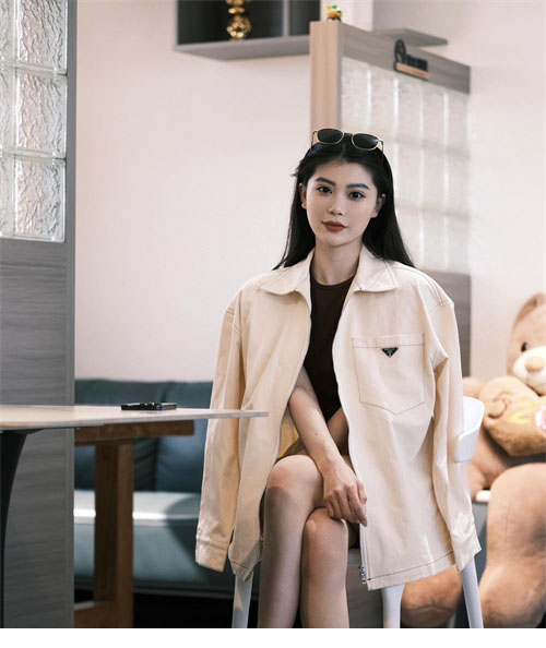 프라다 24SS 불 데님 블루종 셔츠 - 상세 이미지