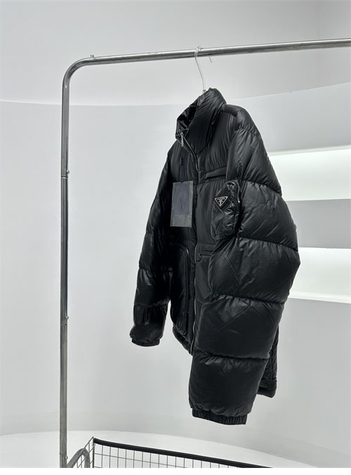 P R A D A 프라다 Linea Rossa 빅 포켓 다운 자켓 레플리카 7번 이미지 - 의류 | 세미샵 레플리카 사이트