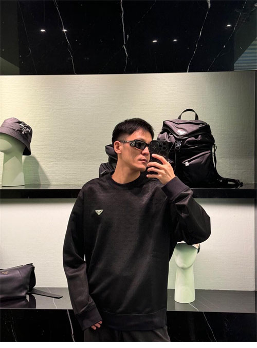 P R A D A 프라다 트라이앵글 로고 테크니컬 코튼 스웨트셔츠 맨투맨 레플리카 14번 이미지 - 의류 | 세미샵 레플리카 사이트